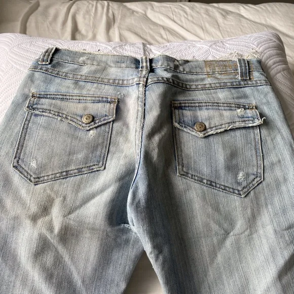 Jeans - Picture 4 of 5